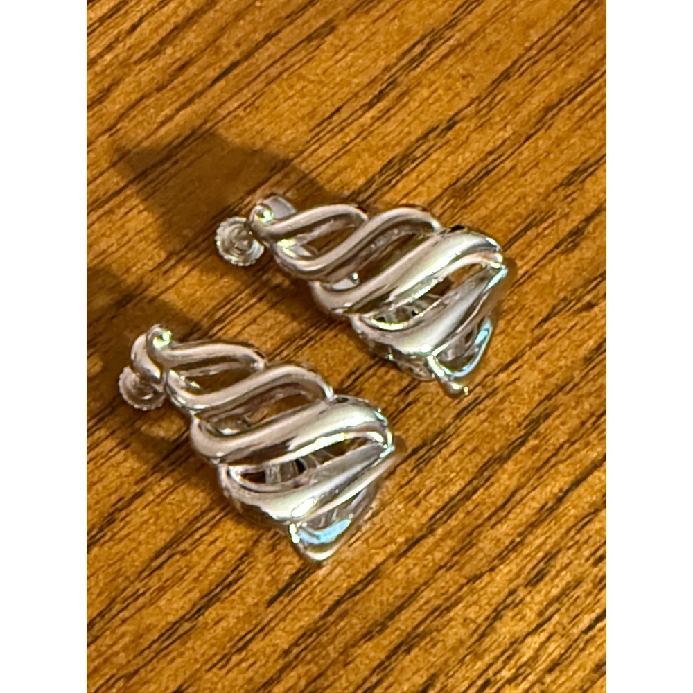 Napier Vintage Silver Tone Swirl Openwork Screw Back Earrings Mid Century Modern